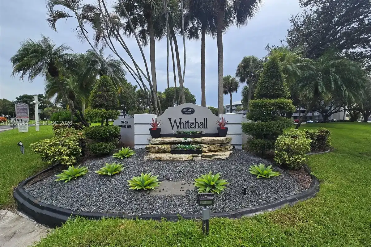 1526 Whitehall Dr #304, Davie: photo 1 of 63