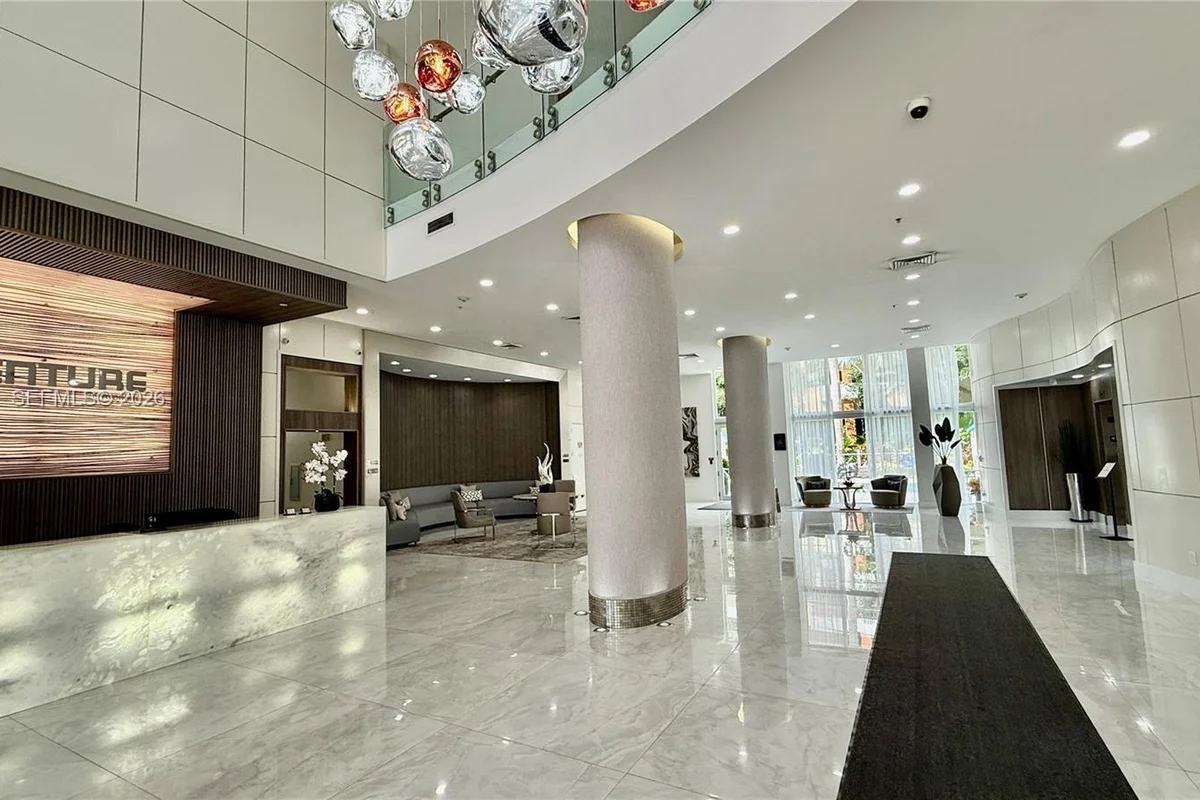 18800 NE 29th Ave #315, Aventura: photo 1 of 50