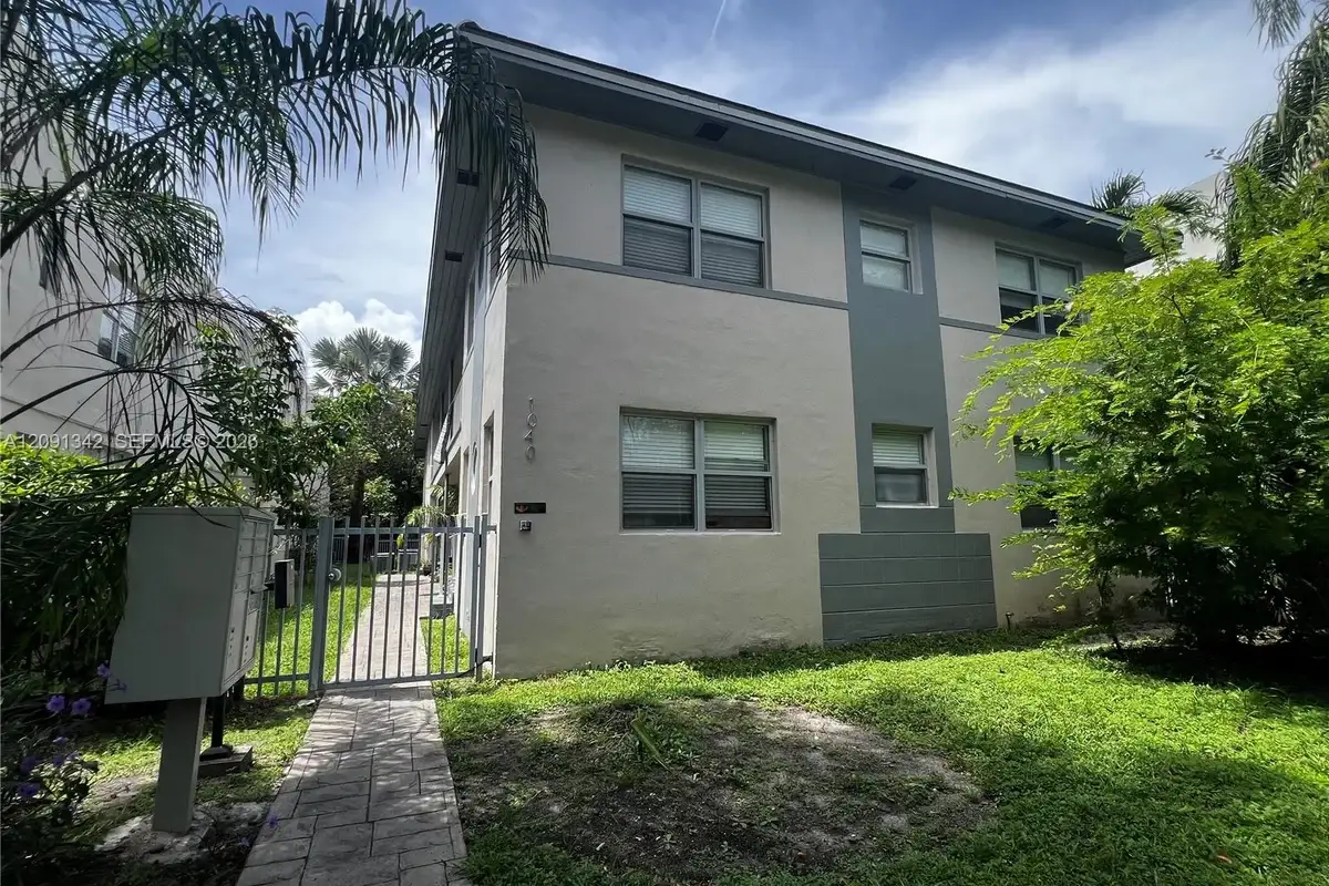 1040 Jefferson Ave #5, Miami Beach: photo 1 of 20