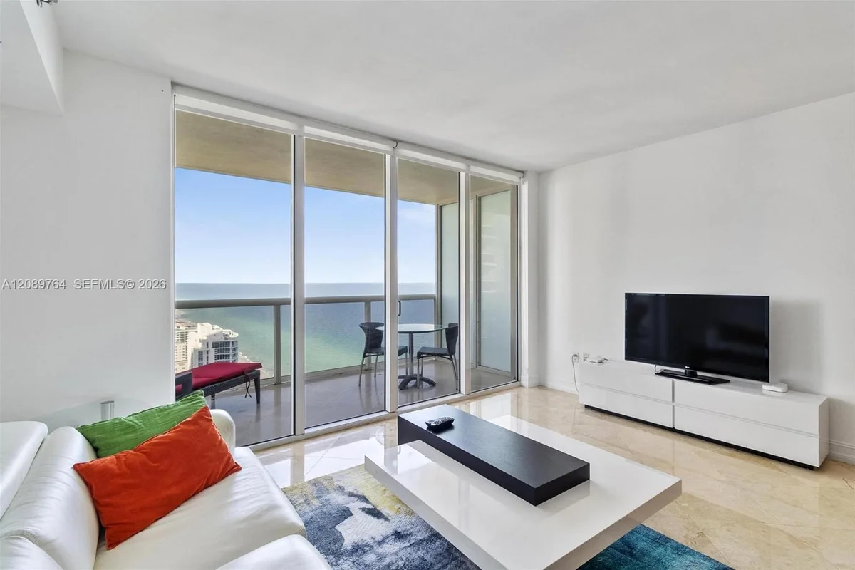1830 S Ocean Dr #3809, Hallandale Beach: photo 1 of 17