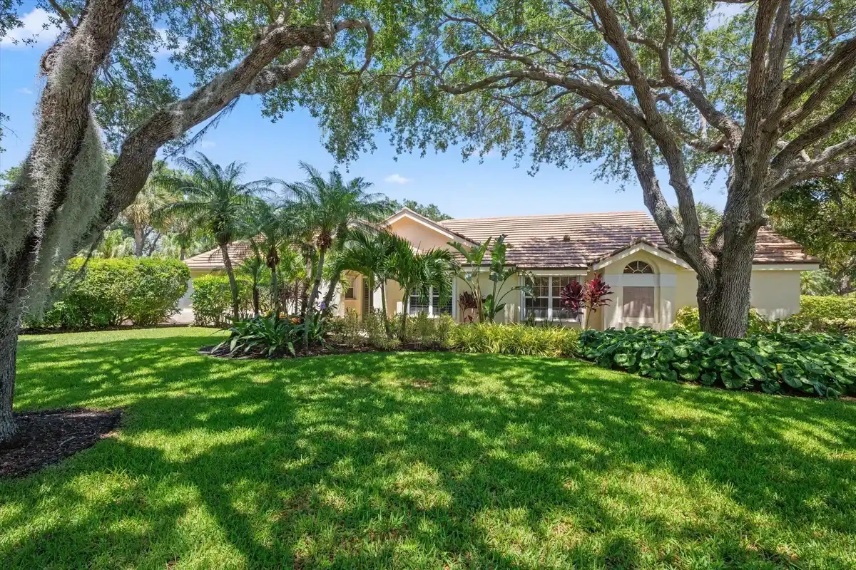 3991 Shearwater Dr, Jupiter: photo 1 of 35