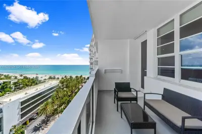 100 Lincoln Rd #1127, Miami Beach: photo 1 of 26
