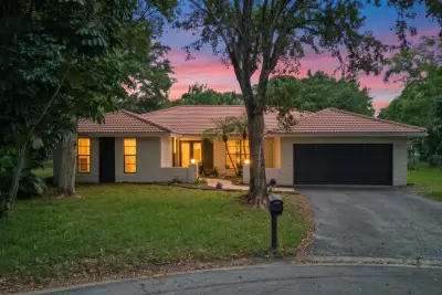 2151 NW 99th Way, Coral Springs: photo 1 of 26