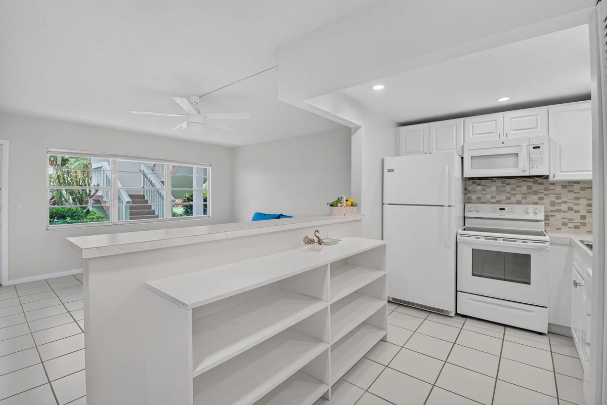 591 Fanshaw O, Boca Raton: photo 1 of 86