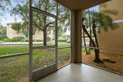6434 Emerald Dunes Dr #104, West Palm Beach: photo 1 of 46