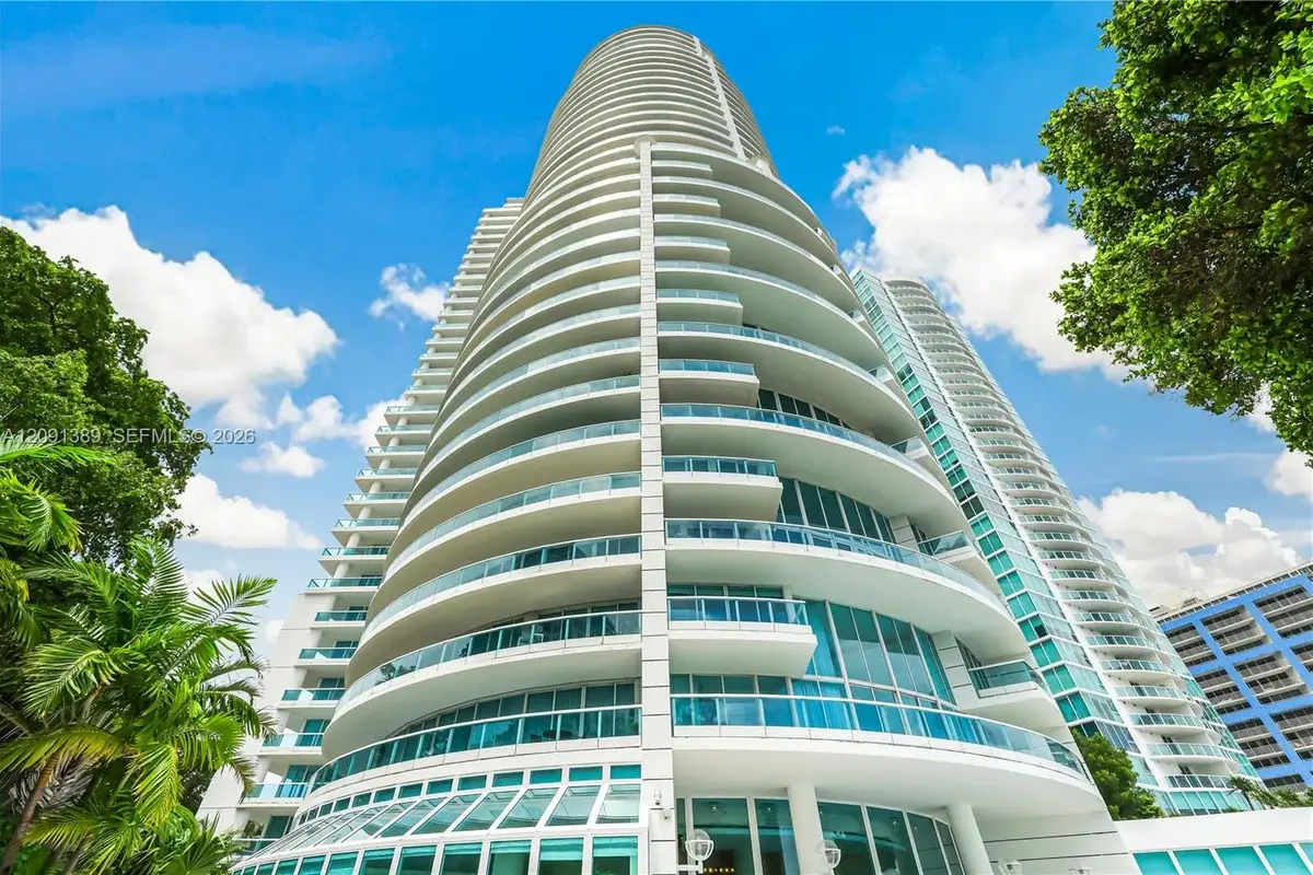 2127 Brickell Ave #1406, Miami: photo 1 of 31