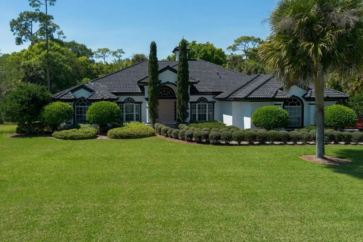 14780 Horseshoe Trace, Wellington: photo 1 of 49