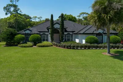 14780 Horseshoe Trace, Wellington: photo 1 of 49