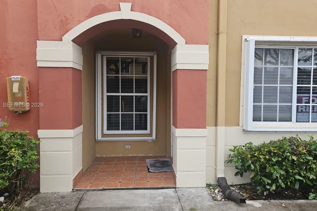 15490 SW 134th Pl #507, Miami: photo 1 of 11