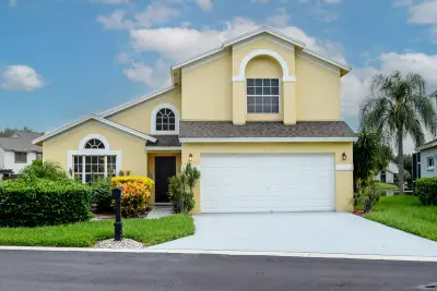 2235 Soundings Ct, West Palm Beach: photo 1 of 30