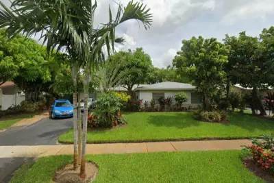 4441 NW 13th St, Lauderhill: photo 1 of 1
