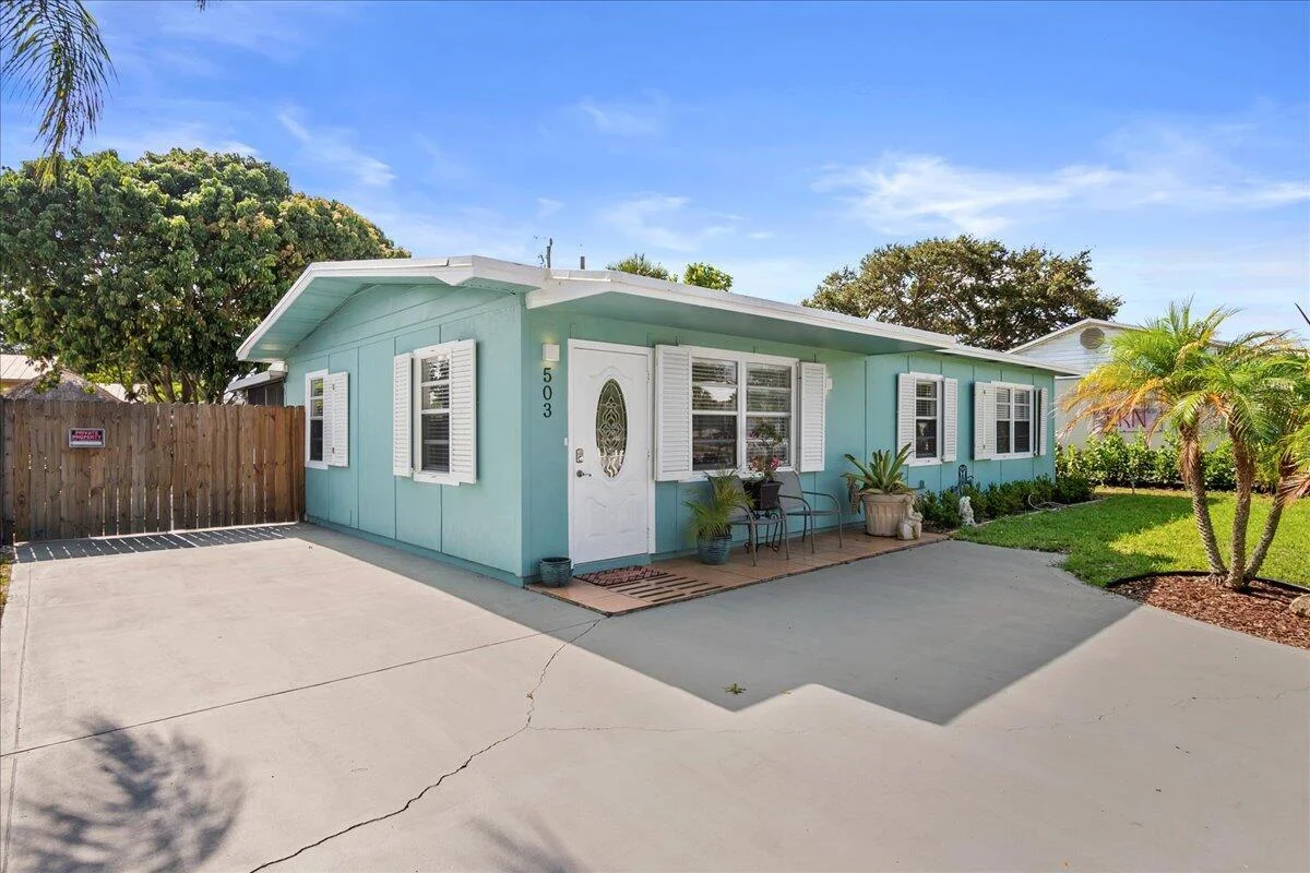 503 N Pennock Ln, Jupiter: photo 1 of 36