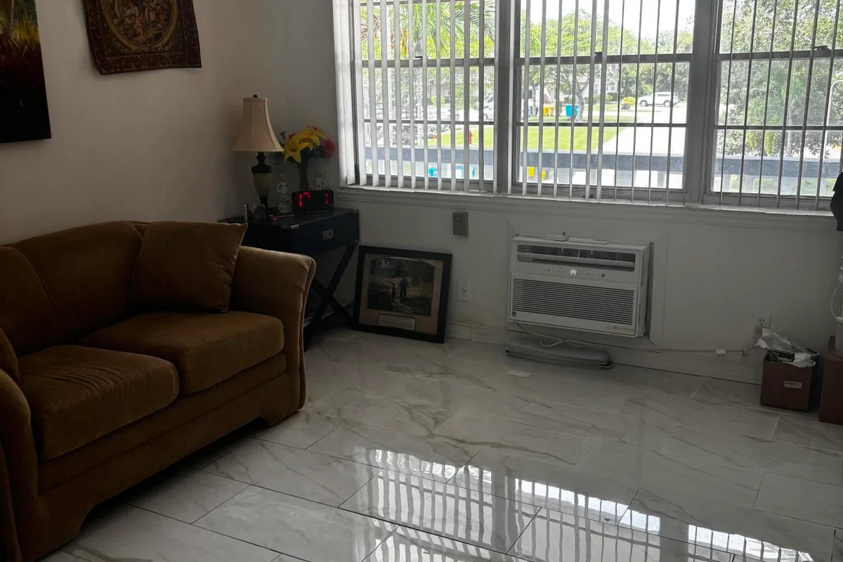 237 Northampton L, West Palm Beach: photo 1 of 13