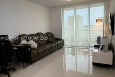 7875 NW 107th Ave #602, Doral: photo 1 of 17