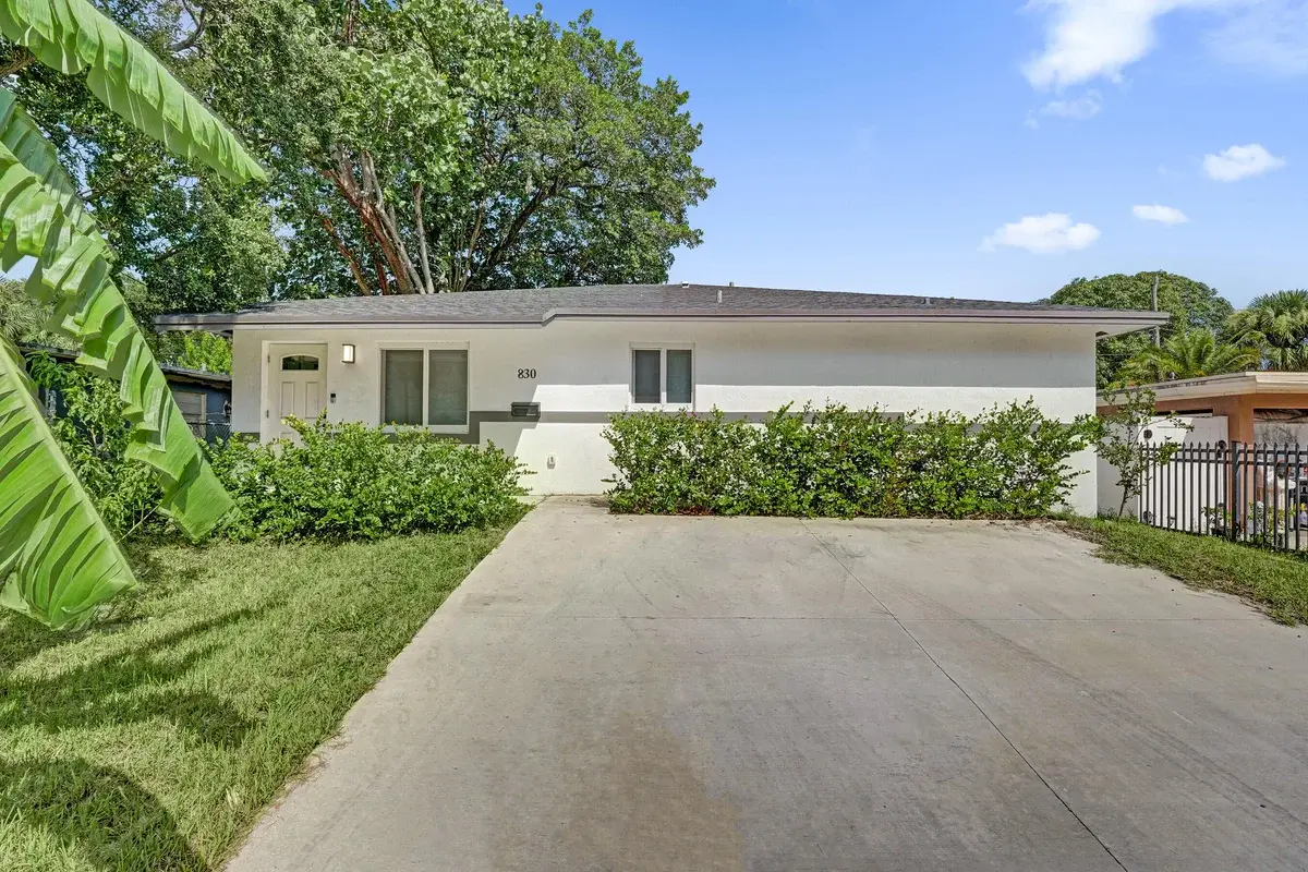 830 NW 19th St, Fort Lauderdale: photo 1 of 29