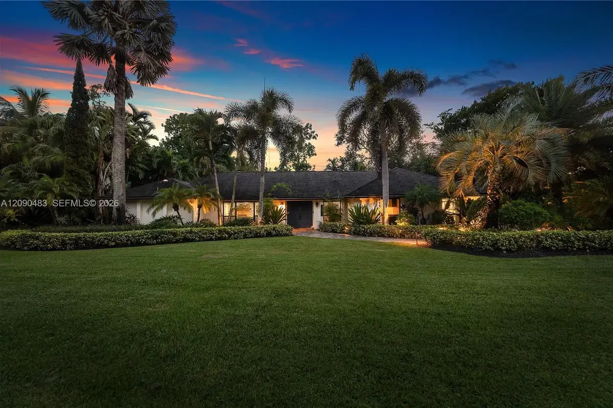 12466 Quercus Ln, Wellington: photo 1 of 101