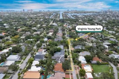 805 SE 10th St, Fort Lauderdale: photo 1 of 33