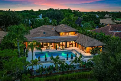 3 Sheldrake Ln, Palm Beach Gardens: photo 1 of 80