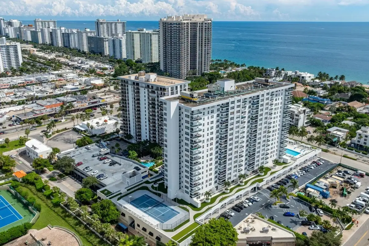 3015 N Ocean Blvd #8B, Fort Lauderdale: photo 1 of 38