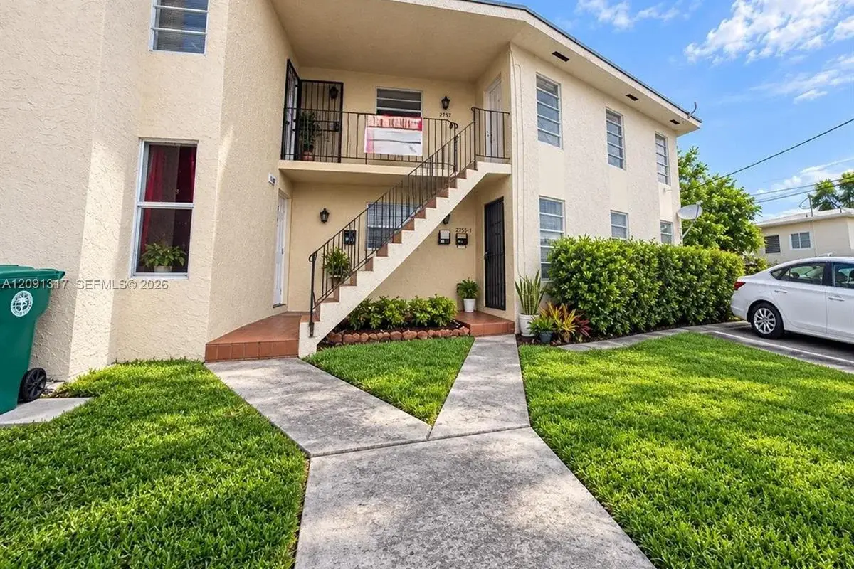 2757 NW 11th St #A, Miami: photo 1 of 1