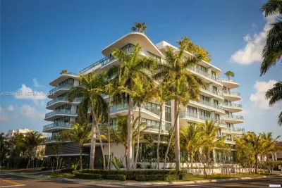 9901 W Bay Harbor Dr #303, Bay Harbor Islands: photo 1 of 13