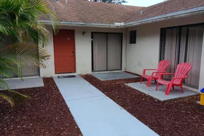 1507 Hawthorne Pl, Wellington: photo 1 of 9