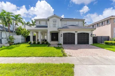 6700 SW 164th Ave, Miami: photo 1 of 36
