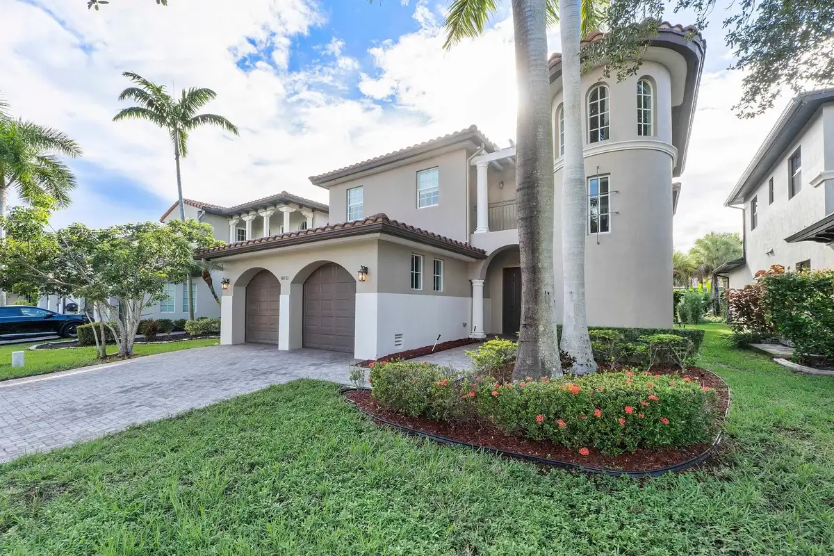 8031 NW 125th Ter, Parkland: photo 1 of 41