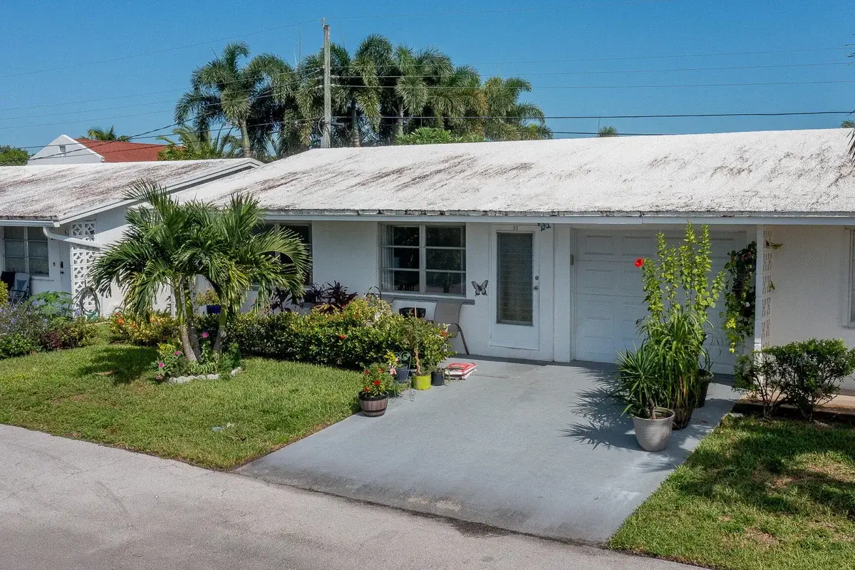 728 Ridge Rd #30, Lantana: photo 1 of 42
