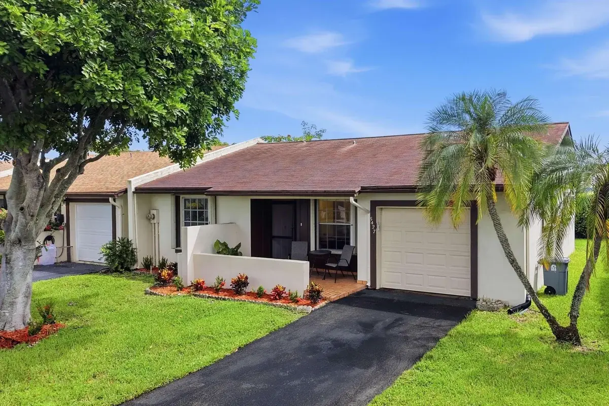 5427 Laurel Oak St, Delray Beach: photo 1 of 28