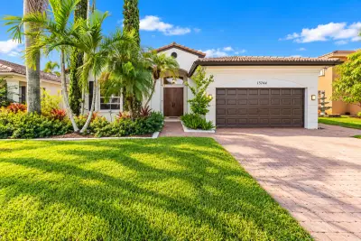 13744 SW 27th St, Miramar: photo 1 of 73
