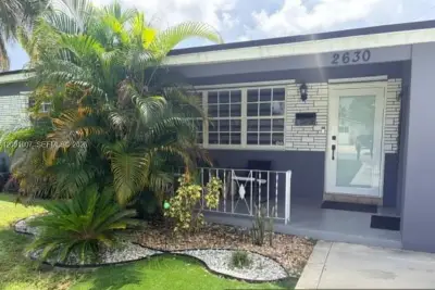2630 De Soto Dr, Miramar: photo 1 of 29