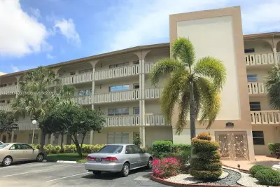 1902 Bermuda Cir #D4, Coconut Creek: photo 1 of 29