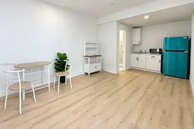 7637 Biltmore Blvd #1, Miramar: photo 1 of 6