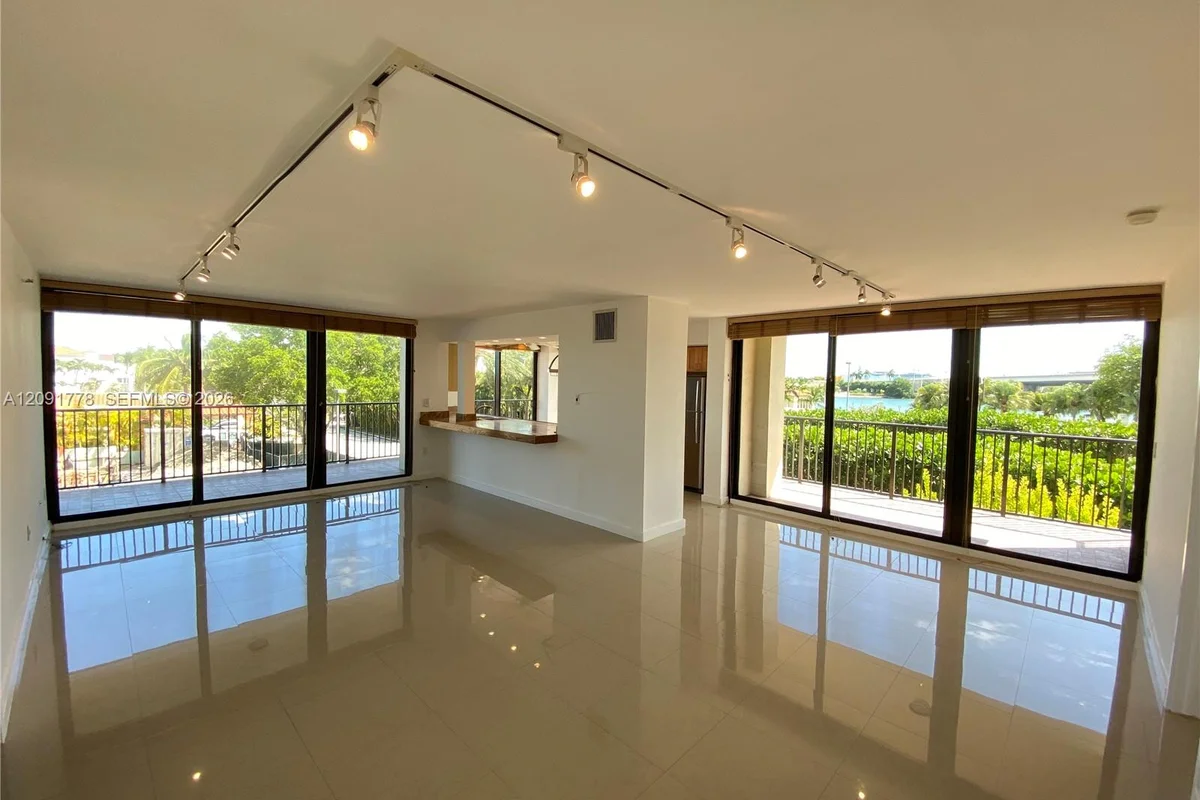 801 N Venetian Dr #202, Miami: photo 1 of 45