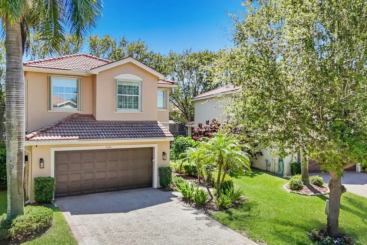 7686 Corkwood Ave, Boynton Beach: photo 1 of 46