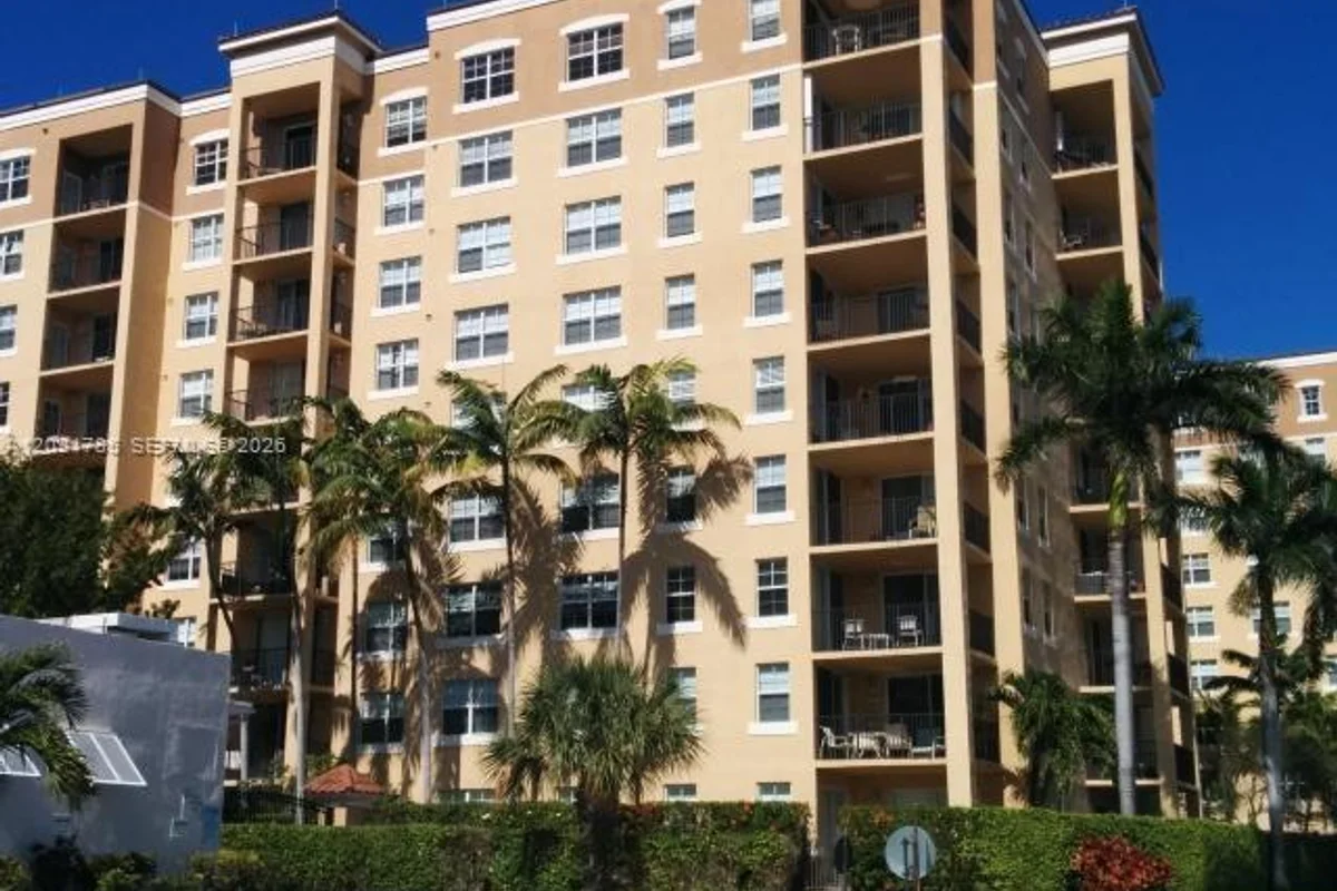 1801 N Flagler Dr #708, West Palm Beach: photo 1 of 12