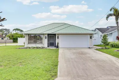 6208 Michael St, Jupiter: photo 1 of 39