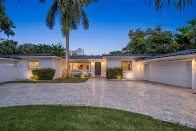 1308 Seabreeze Blvd, Fort Lauderdale: photo 1 of 29