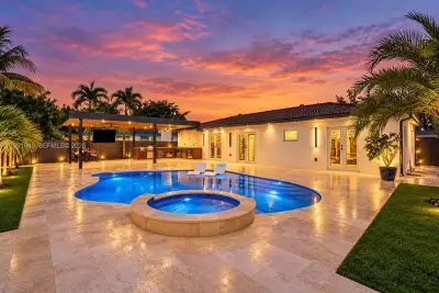 4720 Baldric St, Boca Raton: photo 1 of 32