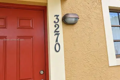 3270 N Pine Island Rd #307, Sunrise: photo 1 of 9