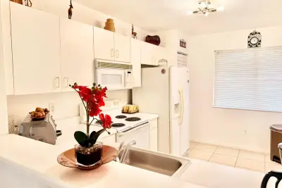9511 Weldon Cir #G108, Tamarac: photo 1 of 31