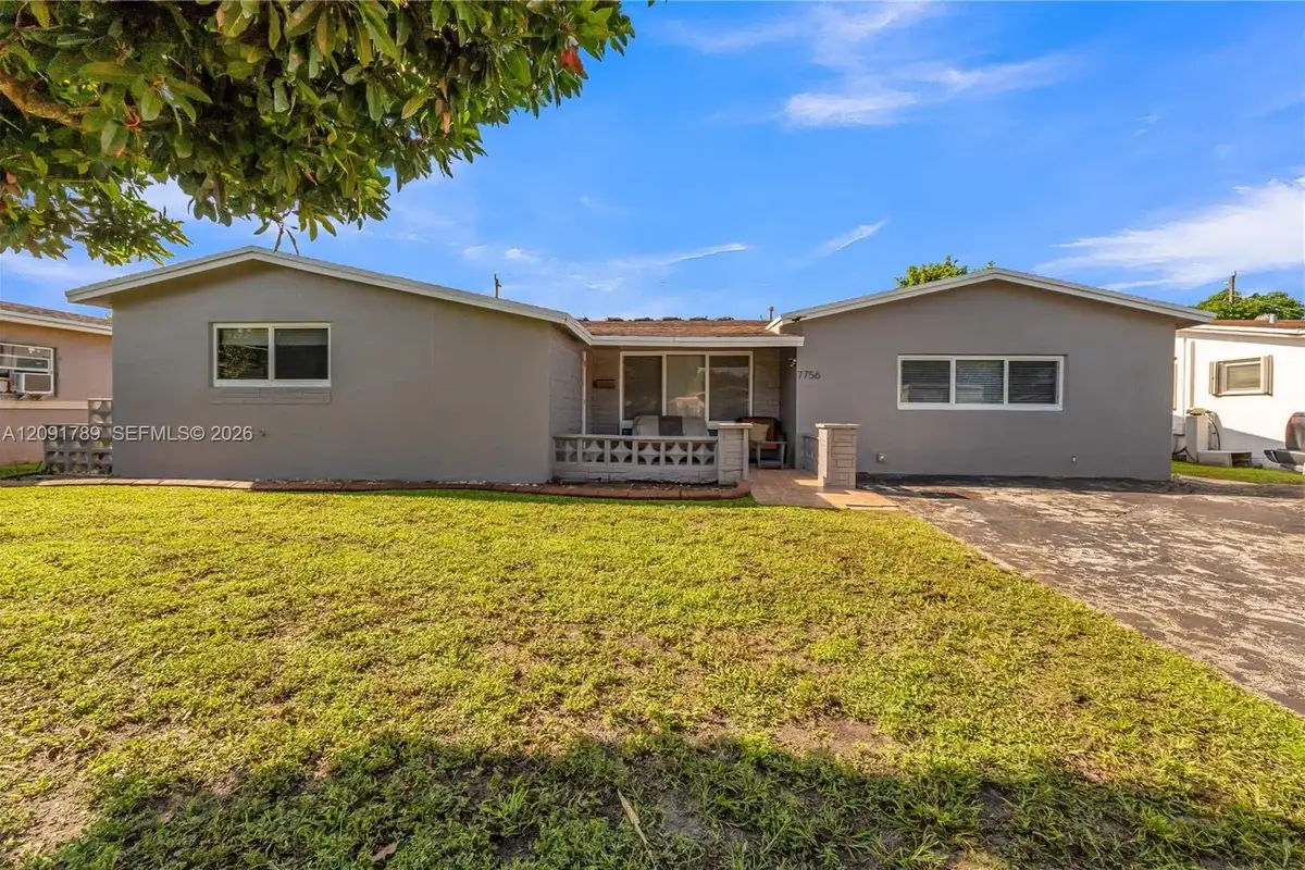 7756 Biltmore Blvd #R, Miramar: photo 1 of 21