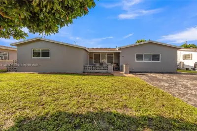 7756 Biltmore Blvd #R, Miramar: photo 1 of 21