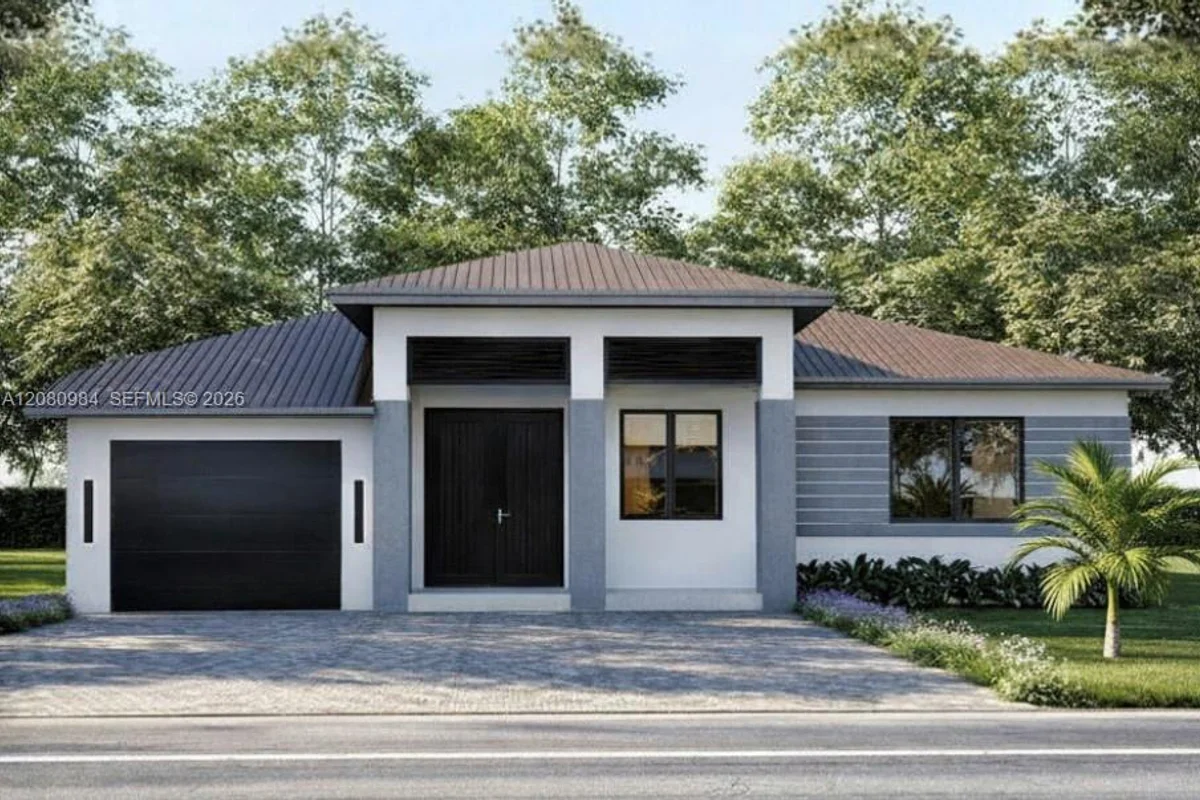 11918 SW, Miami: photo 1 of 2