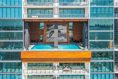 1451 Brickell Ave #2506, Miami: photo 1 of 31