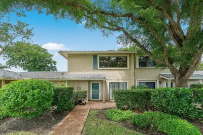 13 Westgate Ln #13B, Boynton Beach: photo 1 of 56