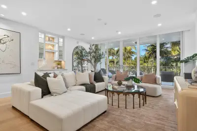 100 Royal Palm Way #D2, Palm Beach: photo 1 of 30