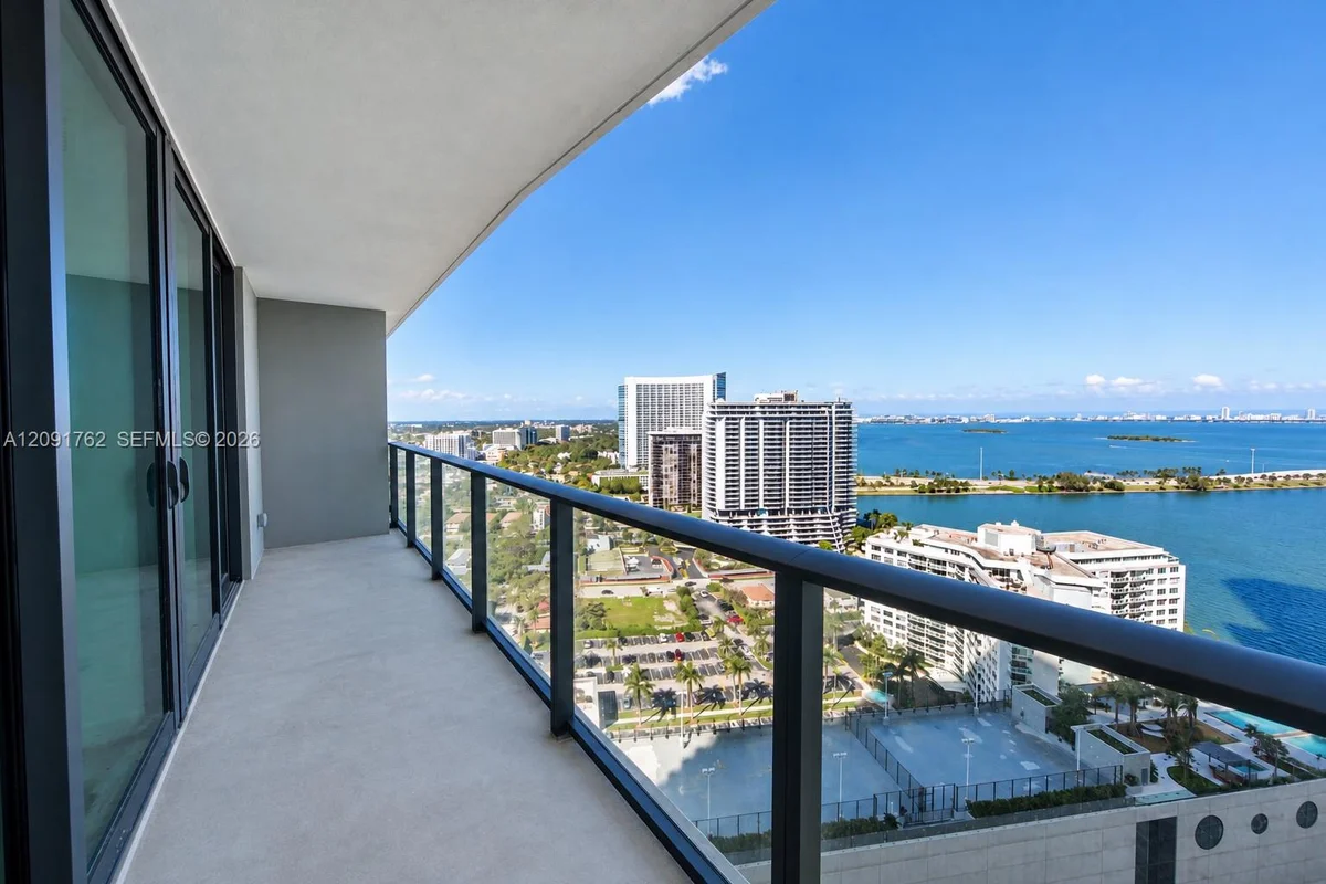 501 NE 31st St #2303, Miami: photo 1 of 38