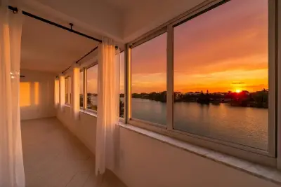 877 NE 195th St #422, Miami: photo 1 of 19